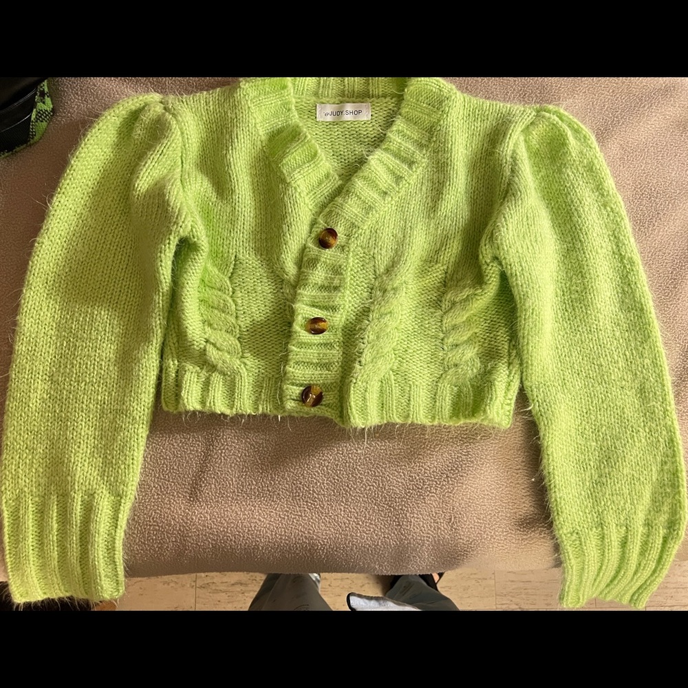 Sweater top